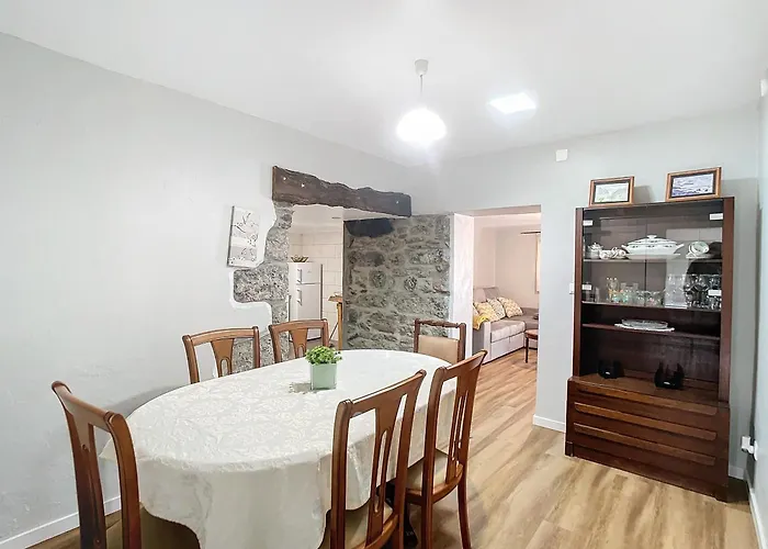 Stone House \