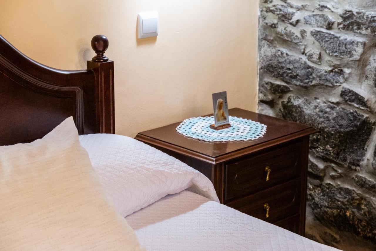 Apartment Stone House 