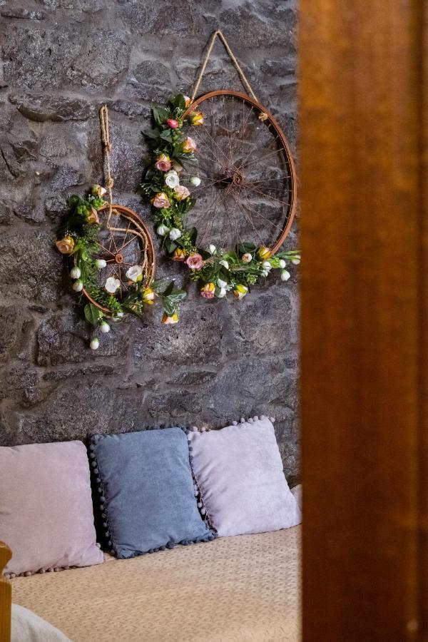 Apartment Stone House 